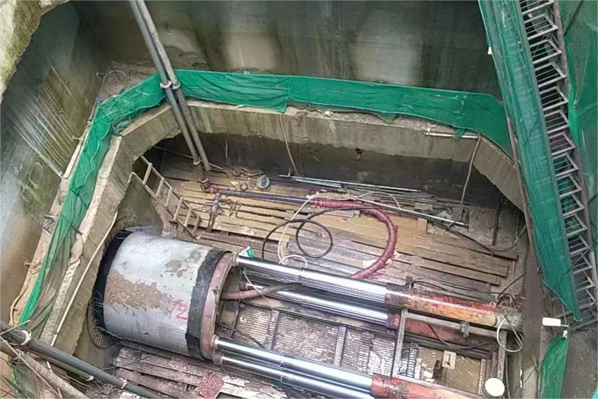 江西油气管网工程 1800mm硬岩破碎顶管机